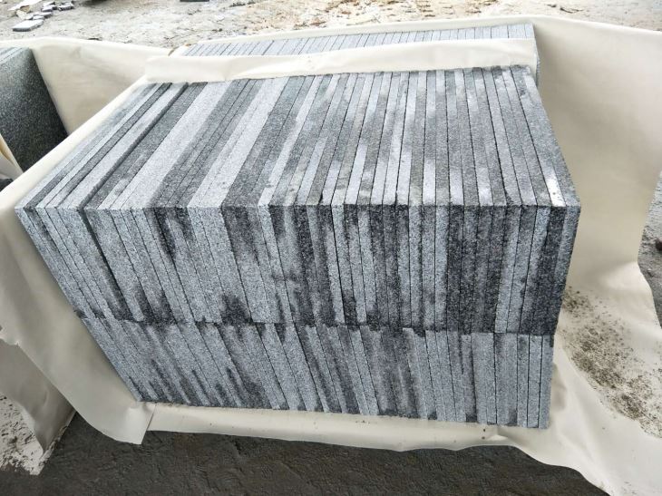 Granite 688 Grey Color Granite Tiles